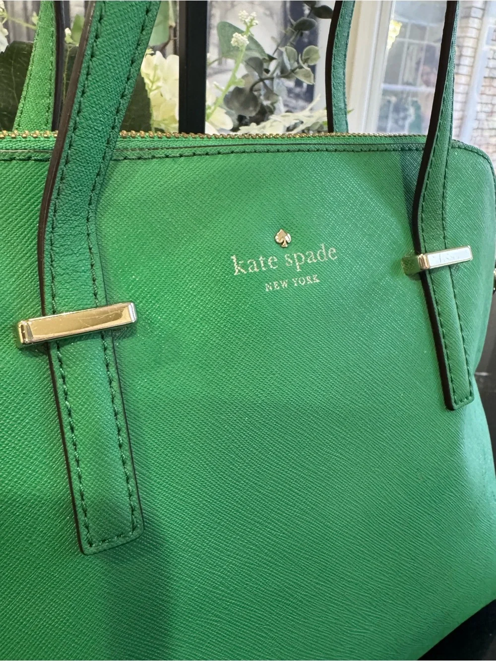 💚Kate Spade Cedar Street Maise Satchel Green Saffiano Leather Crossbody
